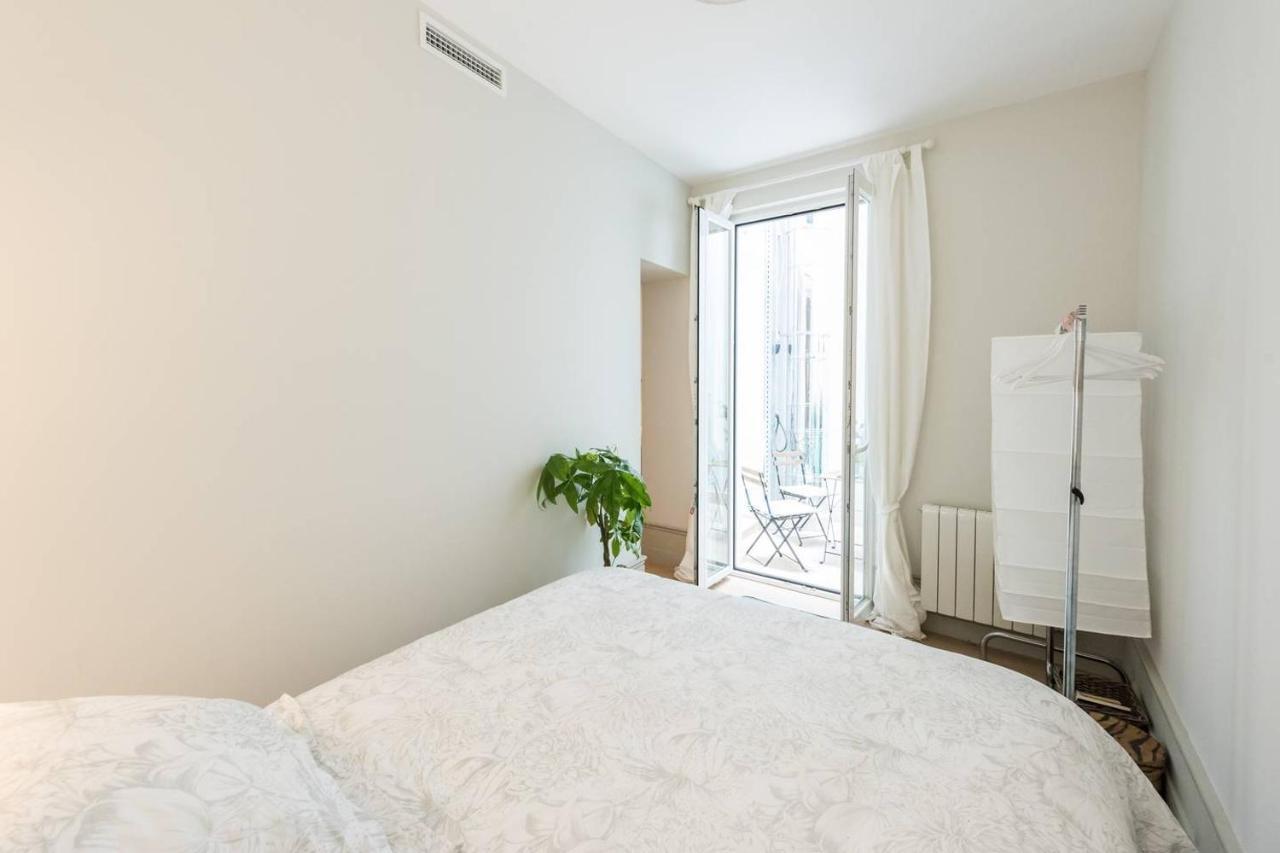 Explore Madrid From A Warm Apartment With Patio At A Newly Refurbished Manorial Building Exterior foto